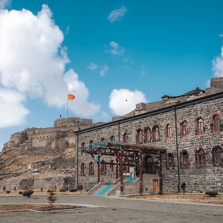 Ve Hotels Beylerbeyi Sarayi كارس المظهر الخارجي الصورة