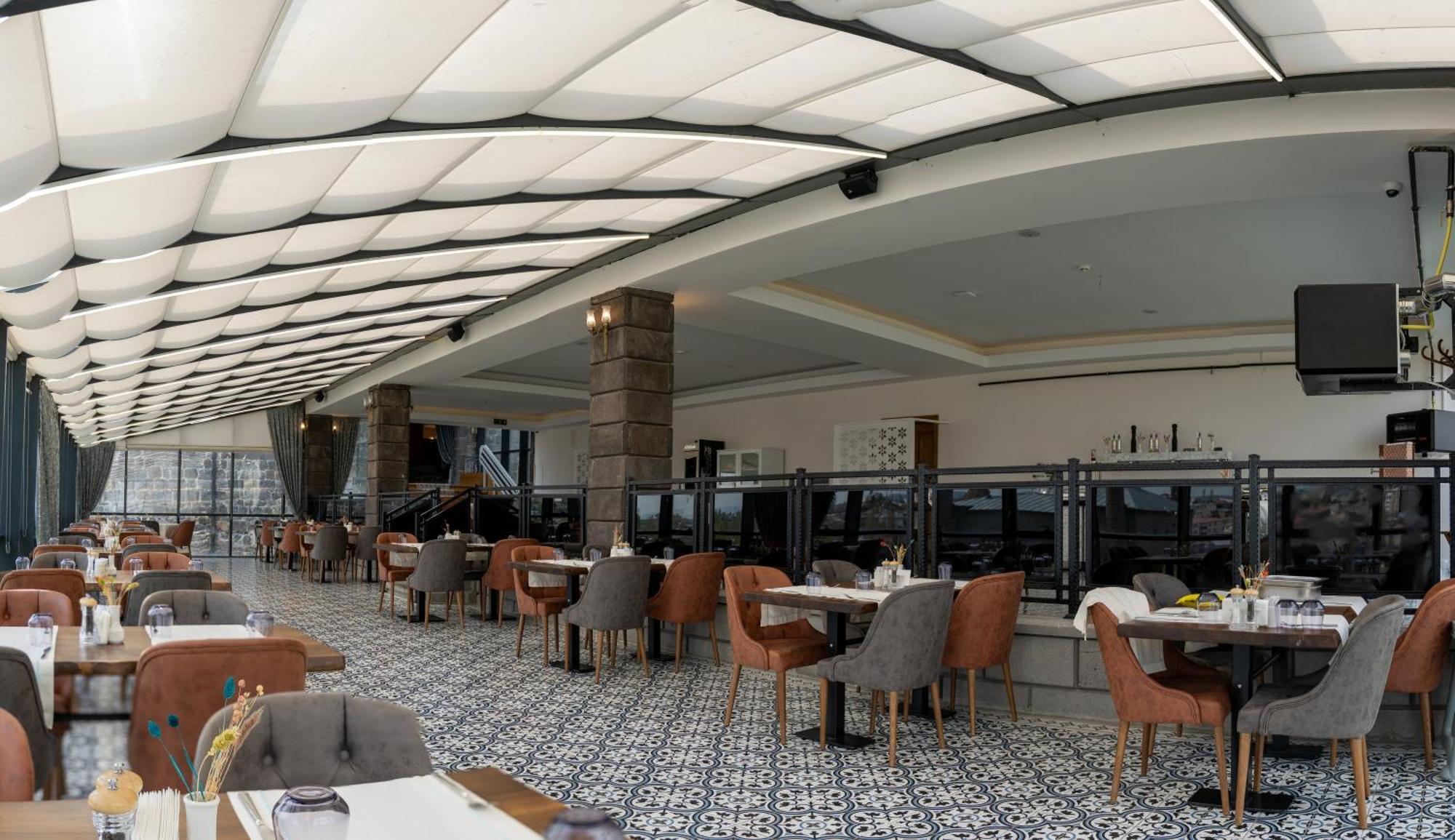 Ve Hotels Beylerbeyi Sarayi كارس المظهر الخارجي الصورة