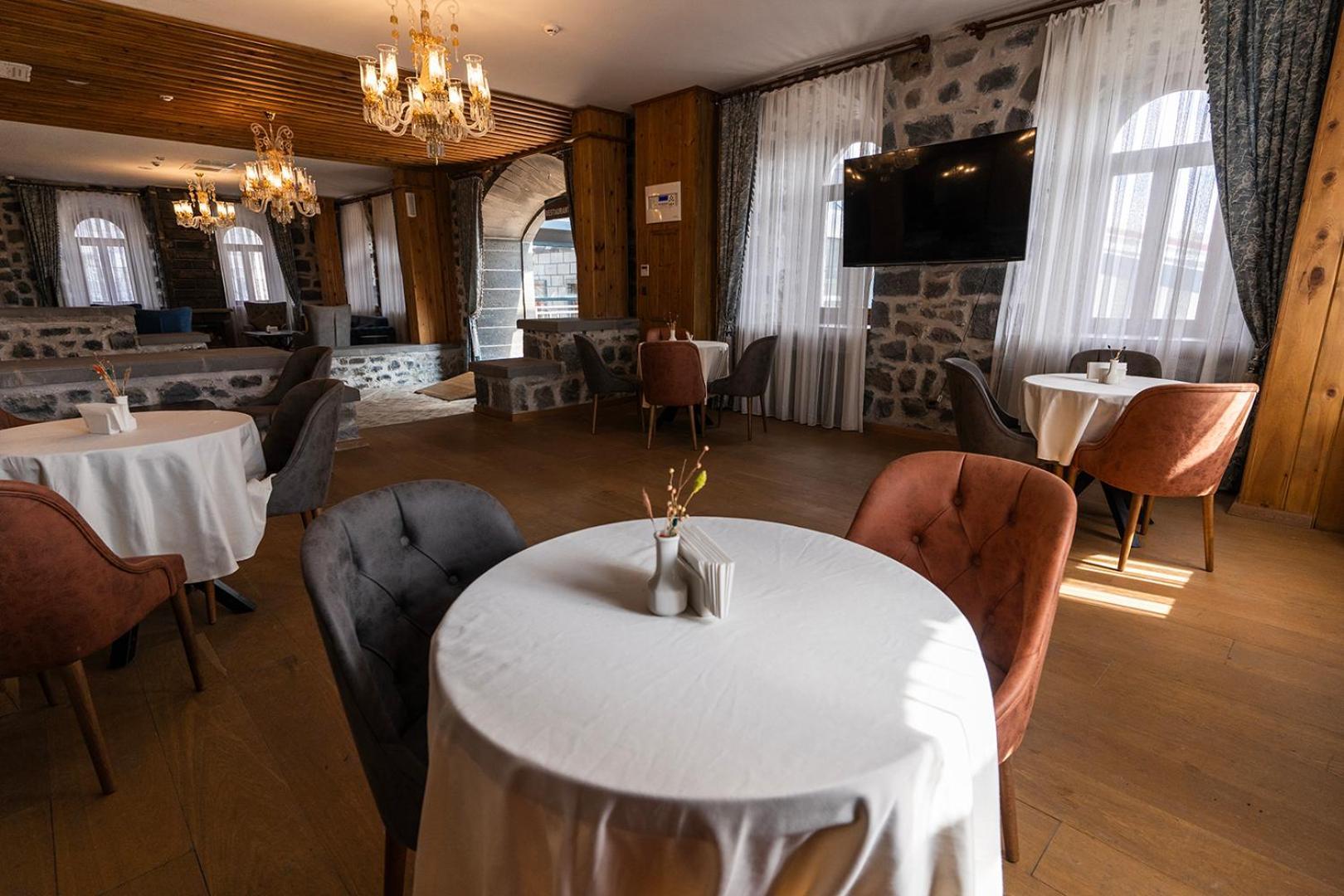 Ve Hotels Beylerbeyi Sarayi كارس المظهر الخارجي الصورة